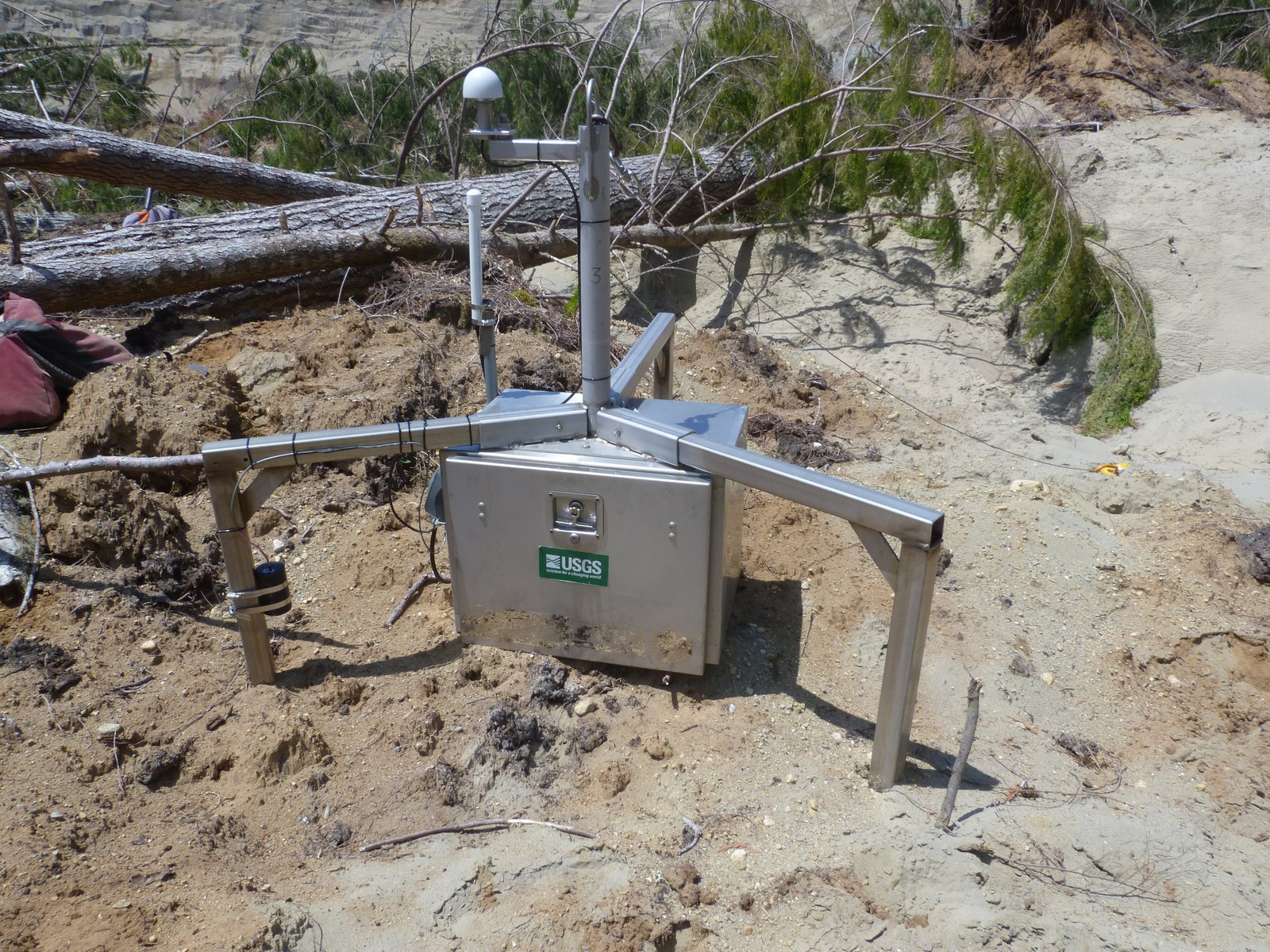 USGS monitoring instrument deployed on the Oso landslide